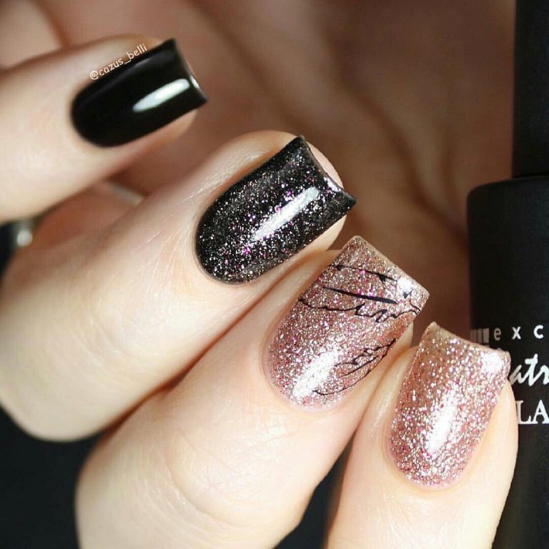 Манікюр "Абстрактний Глам": рожево-чорні квадрати з блискітками та розписом