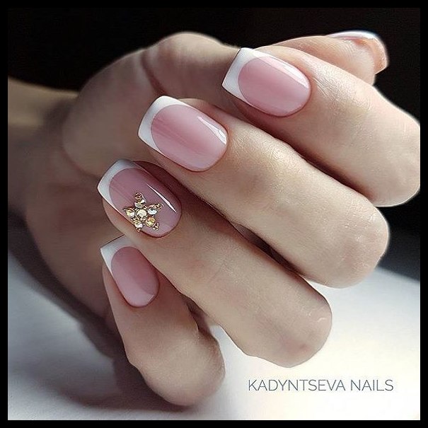 Рожевий френч з золотими блискітками та 3D елементами