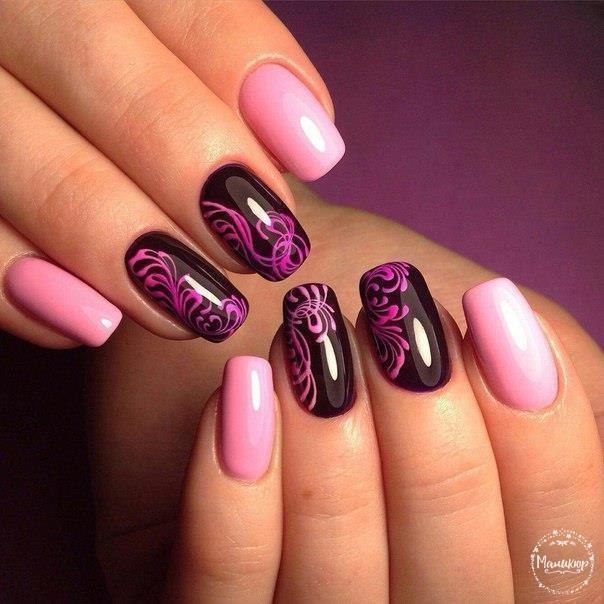 Абстрактний манікюр: рожево-фіолетові переливи гель-лаком